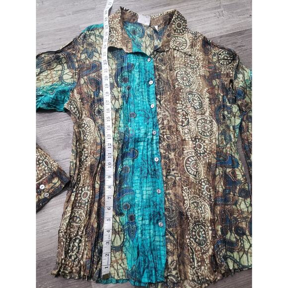 Chico's 100% Silk Multi Color Unique Design Button Up Collared Blouse | Size 2 - Picture 5 of 7